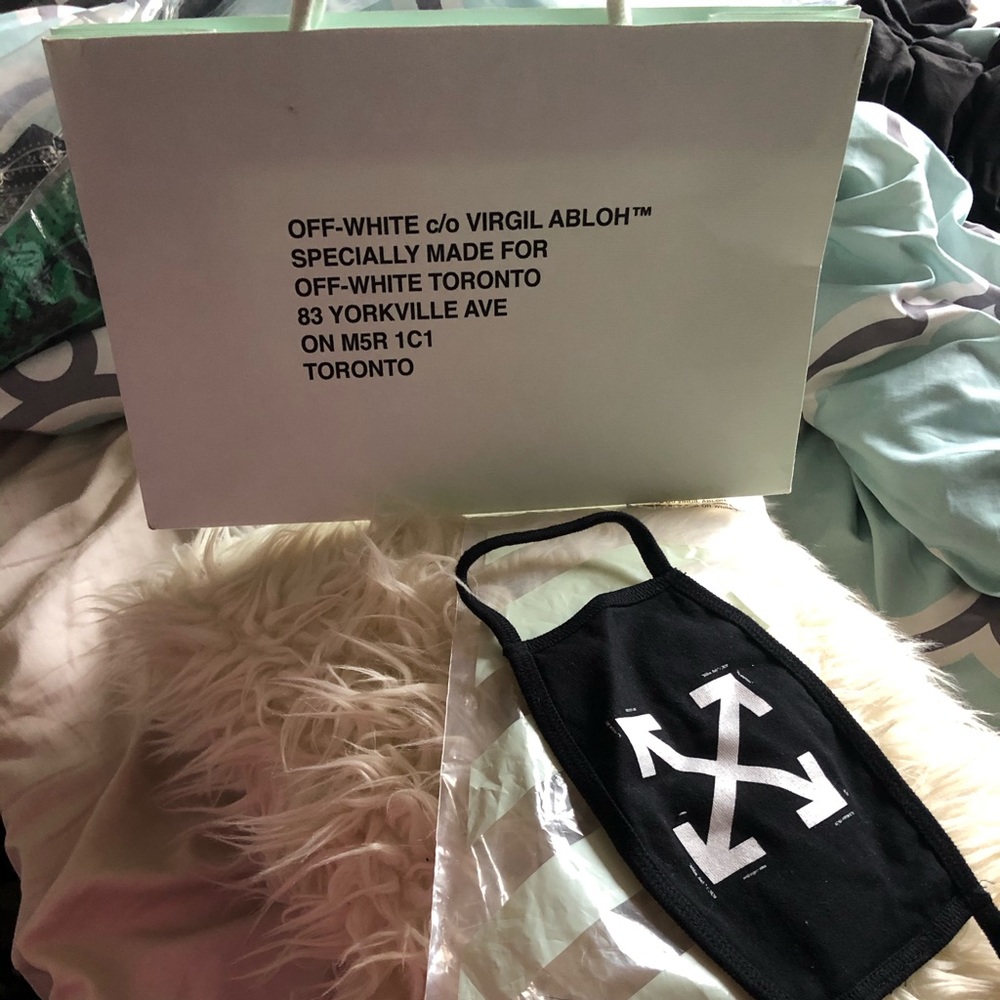 Off White mask